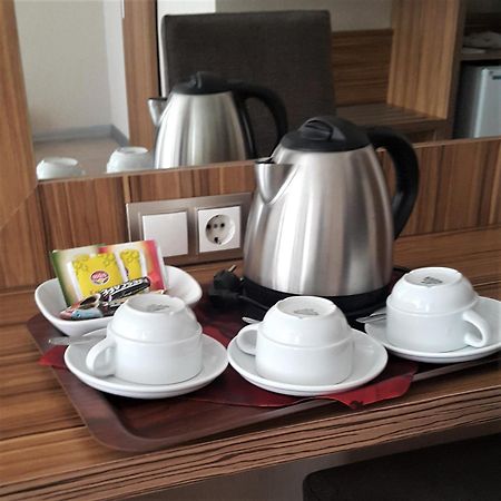 Buyuk Hotel Balqash Zewnętrze zdjęcie