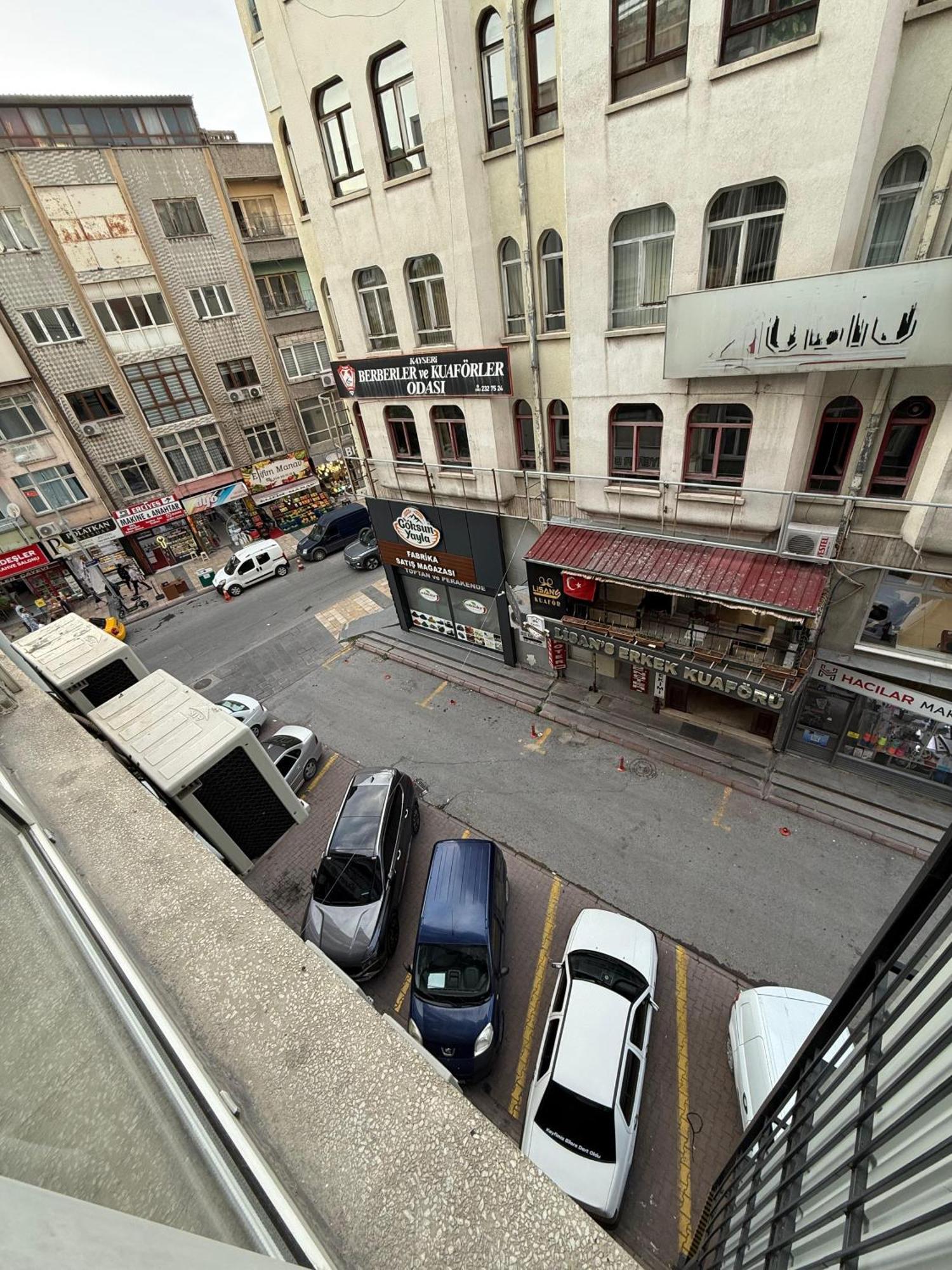 Buyuk Hotel Balqash Zewnętrze zdjęcie